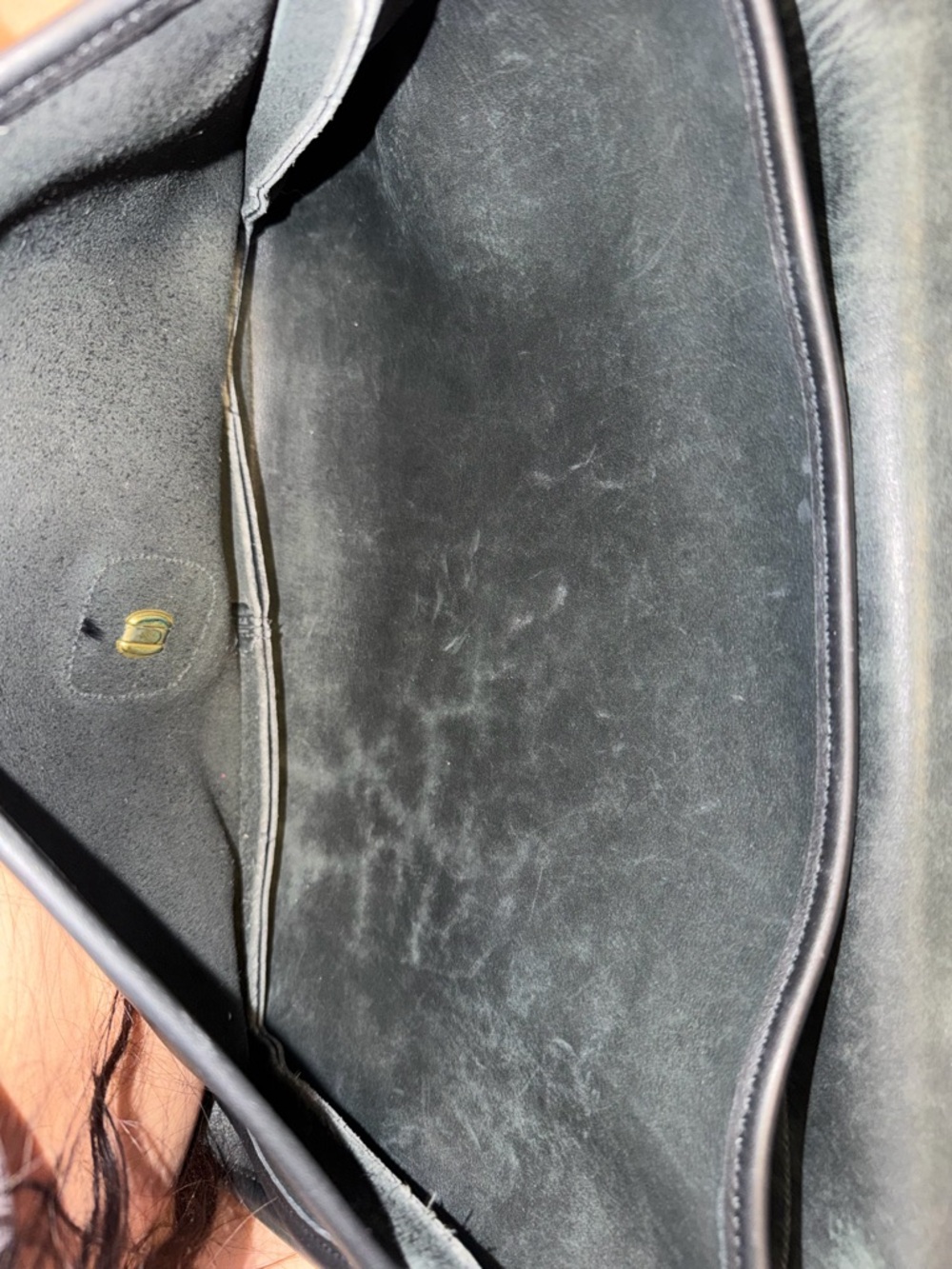 Vintage Coach Black Leather Briefcase with Gold-Tone Hardware - Picture 3 of 6